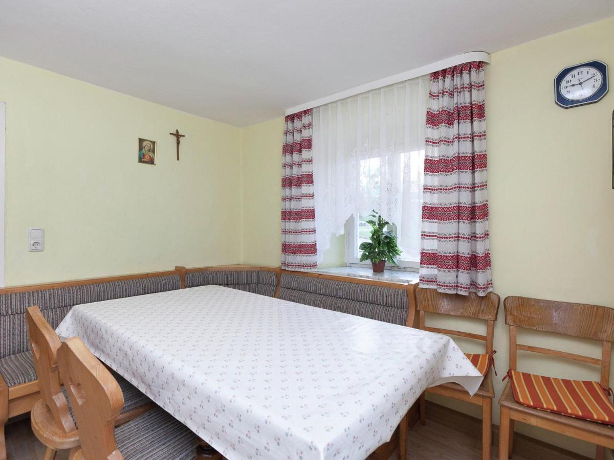 Holiday Home With Garden Near The Forest Arnschwang Екстер'єр фото