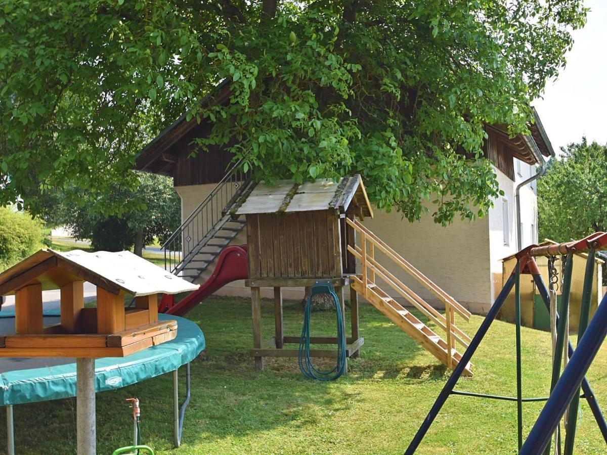 Holiday Home With Garden Near The Forest Arnschwang Екстер'єр фото