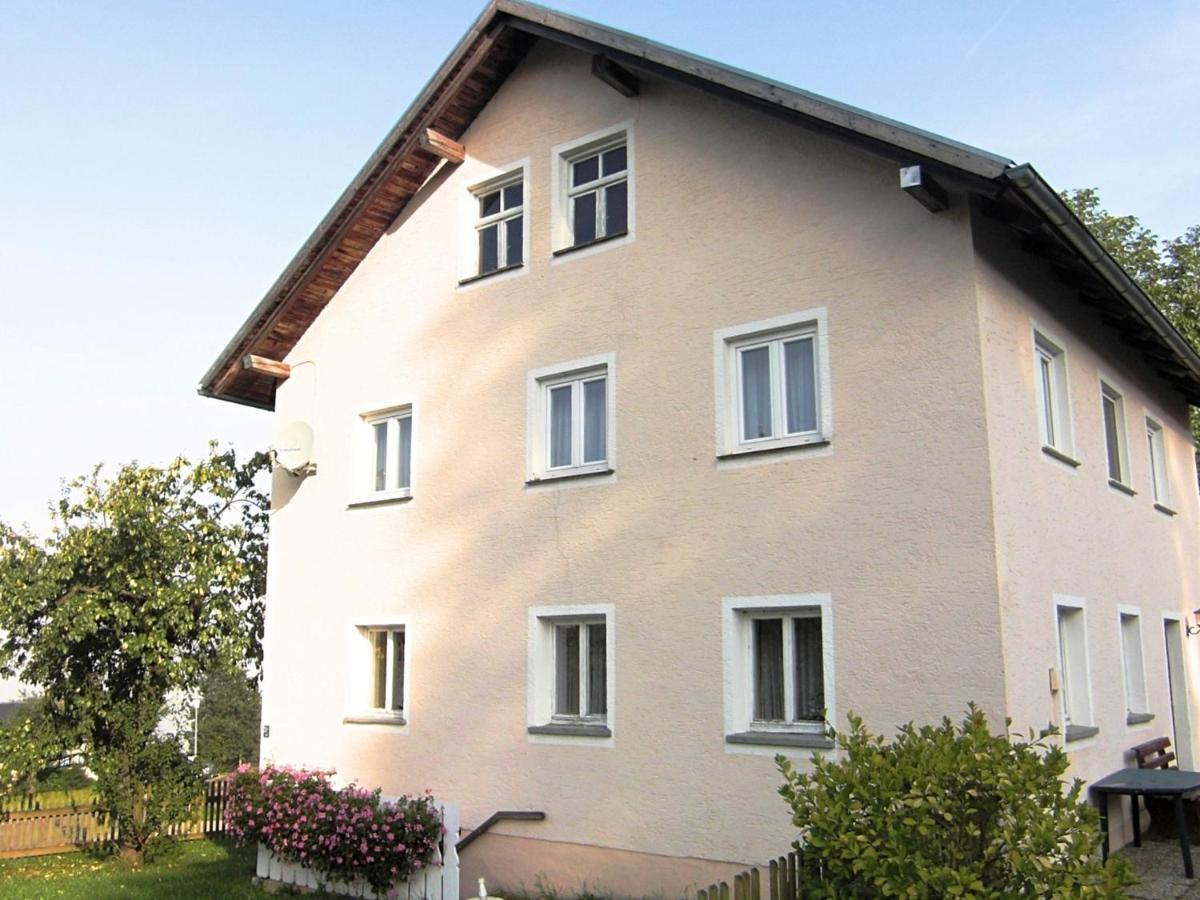 Holiday Home With Garden Near The Forest Arnschwang Екстер'єр фото